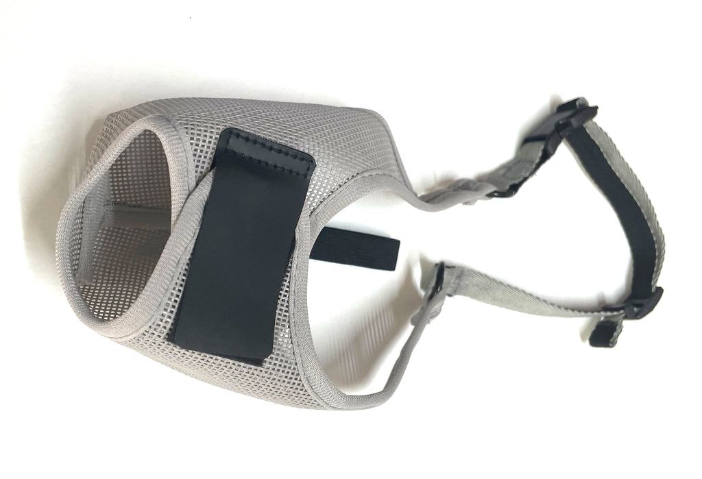 Adjustable Mesh Dog Muzzle – Breathable & Comfortable for All Breeds